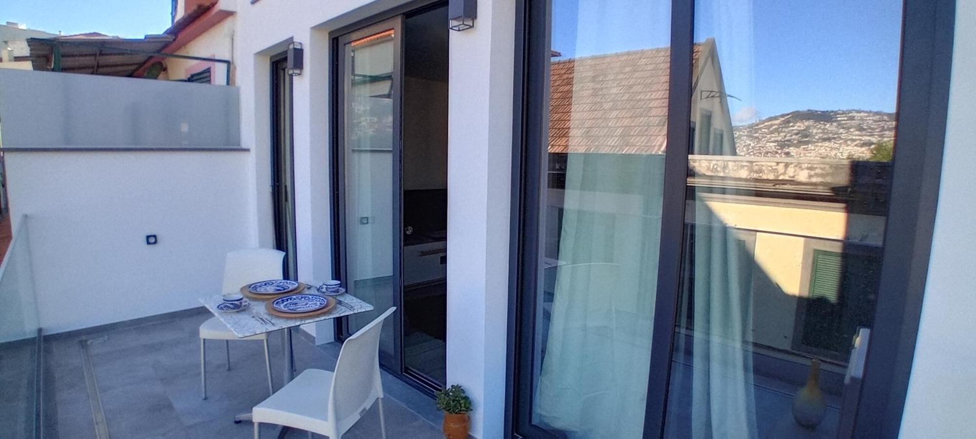 Living Caboqueira Apartment ฟุงชาล ภายนอก รูปภาพ