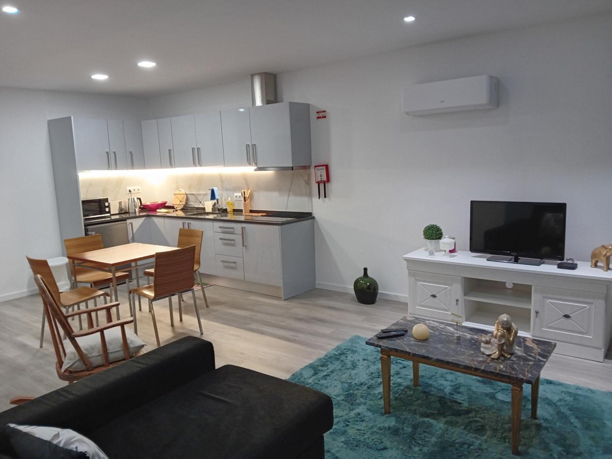 Living Caboqueira Apartment ฟุงชาล ภายนอก รูปภาพ