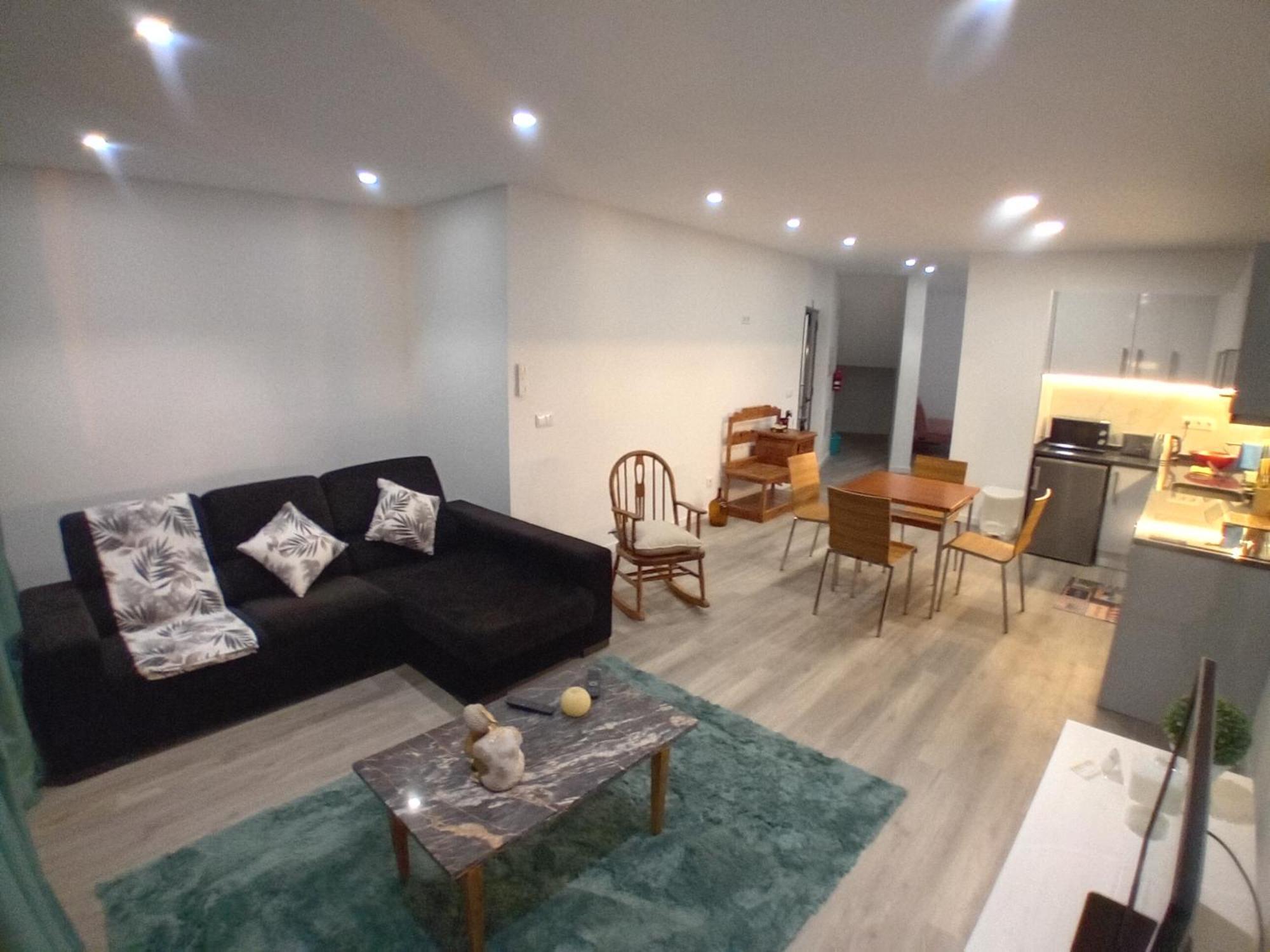 Living Caboqueira Apartment ฟุงชาล ภายนอก รูปภาพ